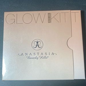 Anastasia Beverly Hills Kit